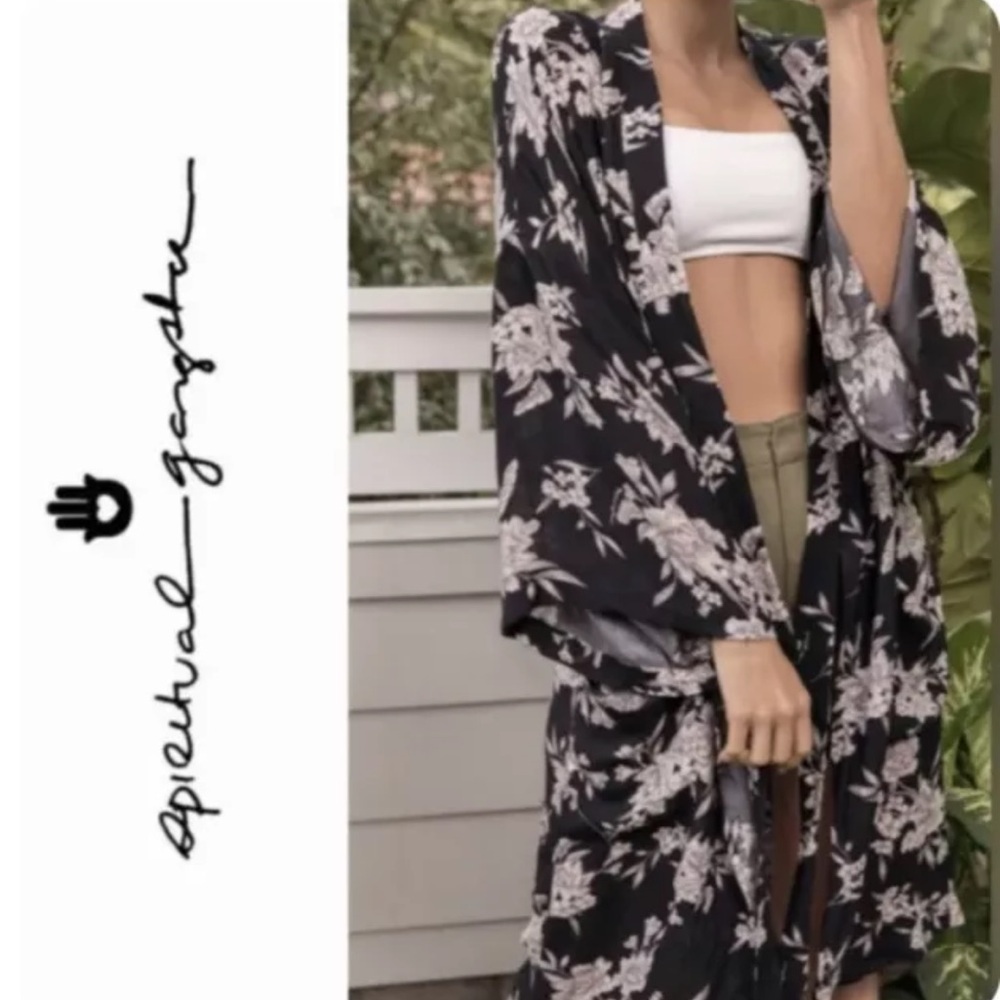 Spiritual Gangster Maya Black Floral Tie Front Kimono